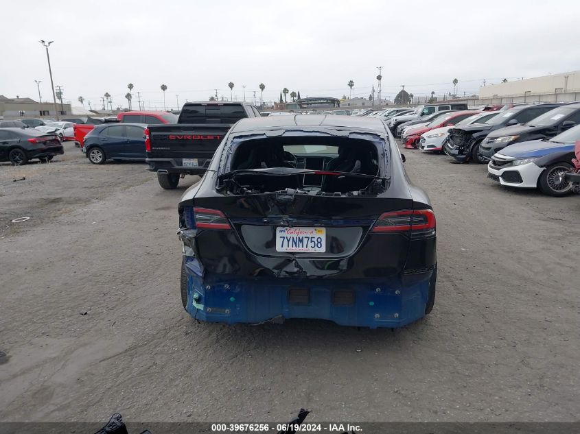 2017 Tesla Model X 100D/75D/90D VIN: 5YJXCBE22HF044901 Lot: 39676256