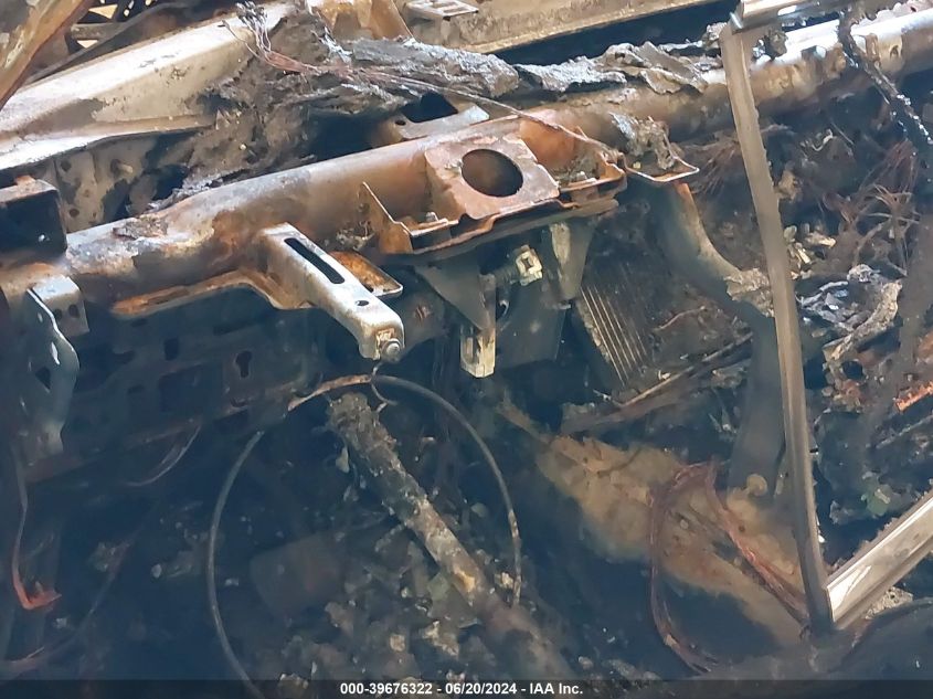 2008 BMW 328 Xi VIN: WBAVC935X8K038163 Lot: 39676322