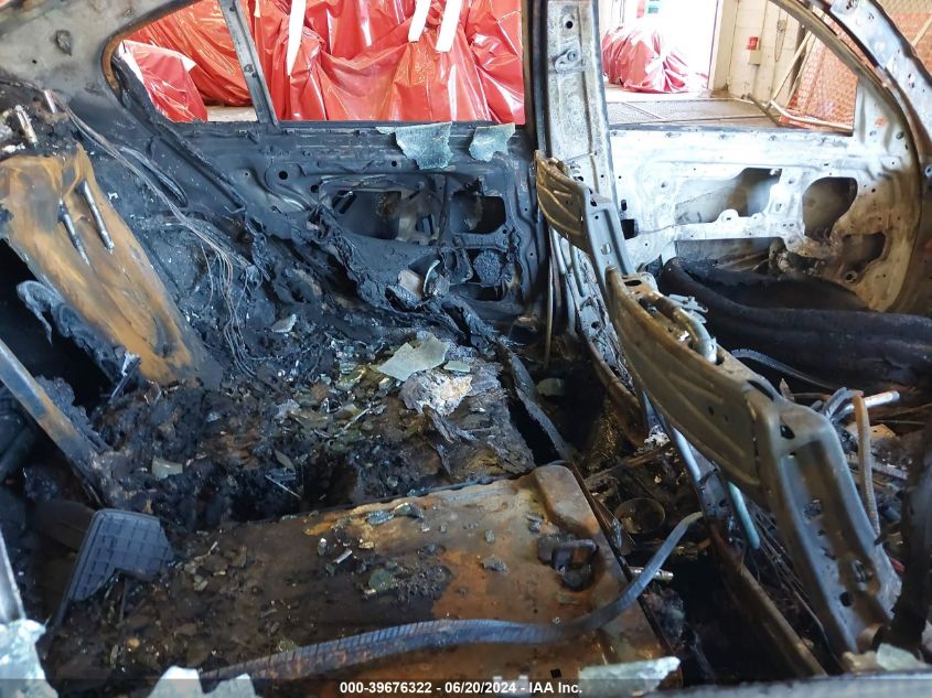 2008 BMW 328 Xi VIN: WBAVC935X8K038163 Lot: 39676322