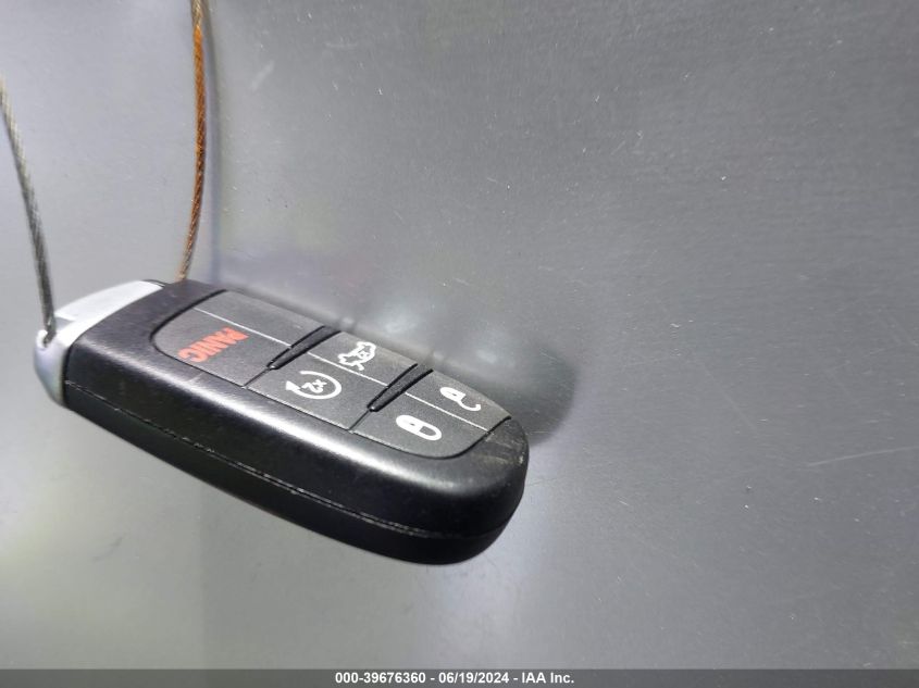 2022 Chrysler 300 S VIN: 2C3CCABG7NH174269 Lot: 39676360