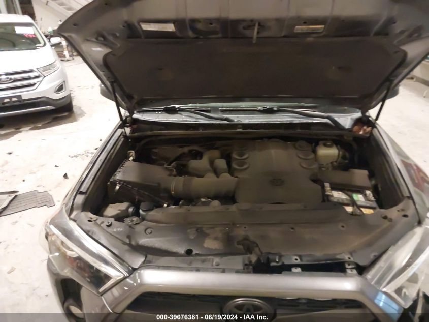 2019 Toyota 4Runner Sr5/Limited/Limited Night Shade/Trd Off Road/Trd Off Road Premium/Trd Pro VIN: JTEBU5JR9K5729865 Lot: 39676381