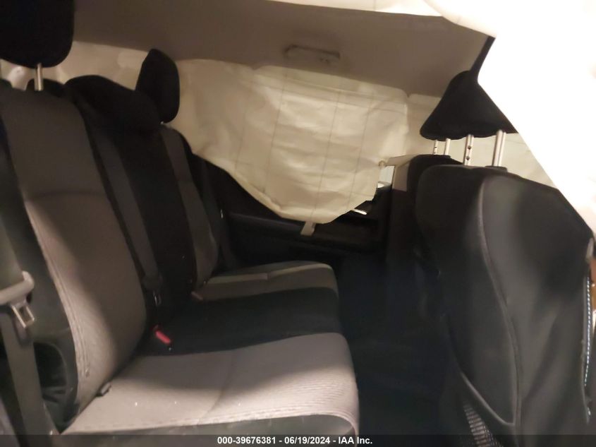 2019 Toyota 4Runner Sr5/Limited/Limited Night Shade/Trd Off Road/Trd Off Road Premium/Trd Pro VIN: JTEBU5JR9K5729865 Lot: 39676381