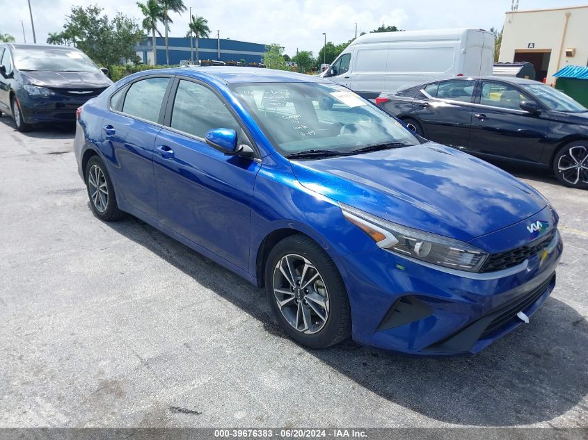 2023 Kia Forte Lxs VIN: 3KPF24AD7PE628782 Lot: 39676383