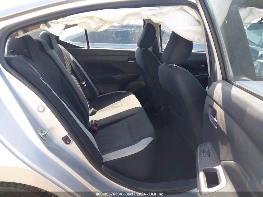 2021 Nissan Versa Sv Xtronic Cvt VIN: 3N1CN8EV0ML832774 Lot: 39676394