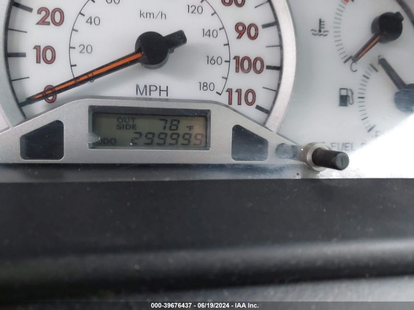 2005 Toyota Corolla S VIN: 1NXBR32EX5Z422829 Lot: 39676437