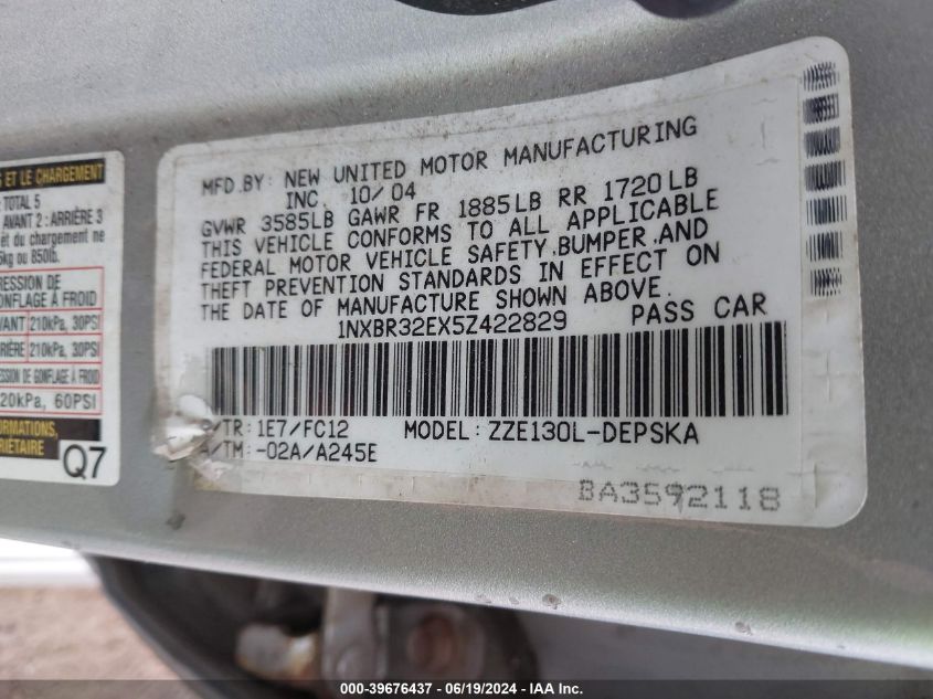 2005 Toyota Corolla S VIN: 1NXBR32EX5Z422829 Lot: 39676437