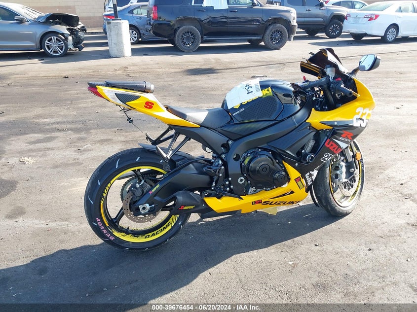 2017 SUZUKI GSX-R600 - JS1GN7FA4H2101531