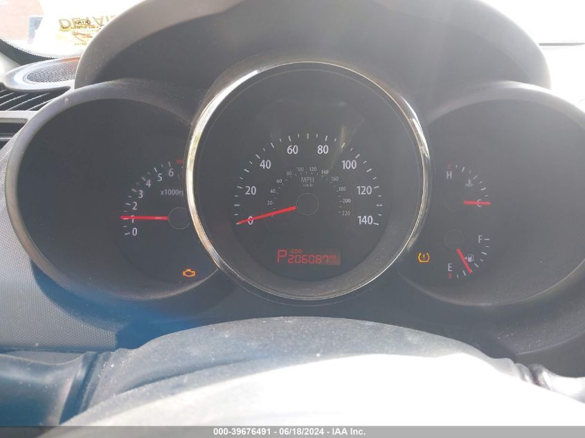 2010 Kia Soul + VIN: KNDJT2A27A7149487 Lot: 39676491