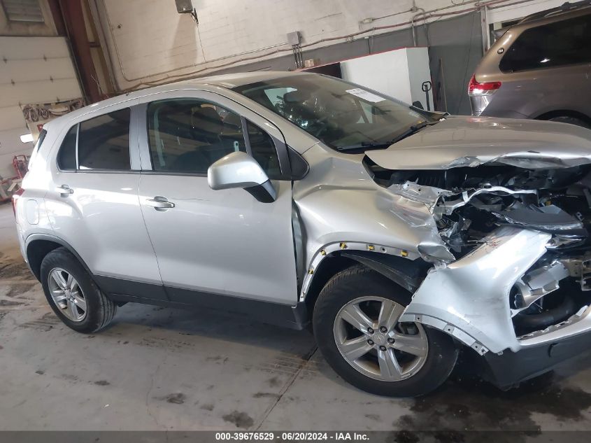 2022 Chevrolet Trax Ls VIN: KL7CJNSM7NB545399 Lot: 39676529