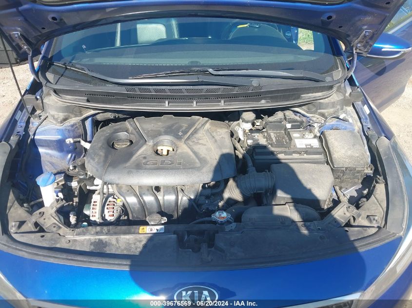 2017 Kia Forte Ex VIN: 3KPFL4A82HE111438 Lot: 39676569