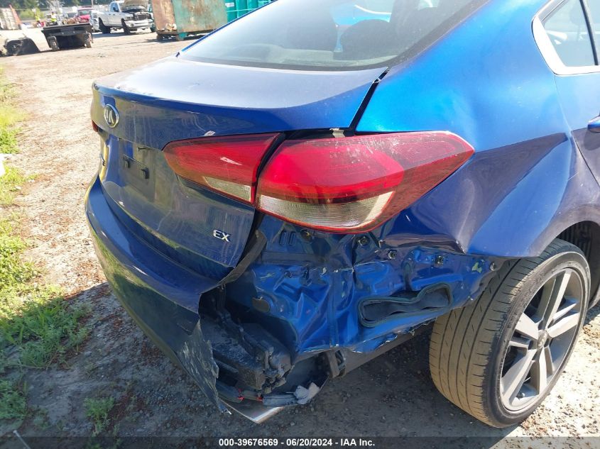 2017 Kia Forte Ex VIN: 3KPFL4A82HE111438 Lot: 39676569