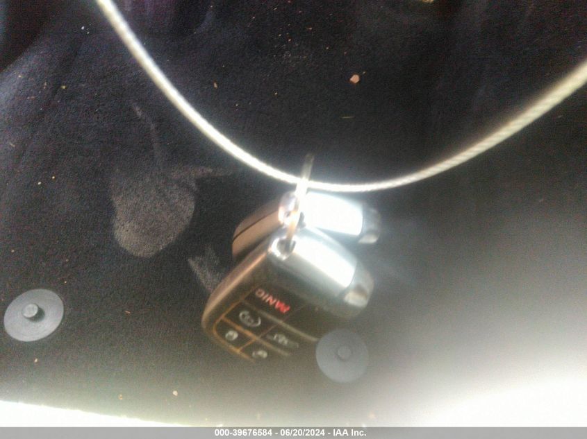 2016 Jeep Grand Cherokee Laredo VIN: 1C4RJFAG2GC393852 Lot: 39676584