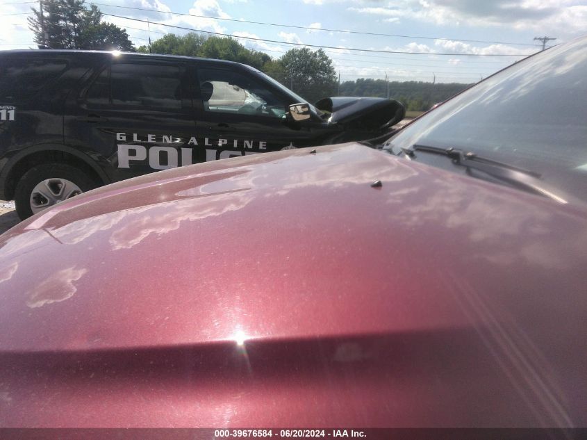 2016 Jeep Grand Cherokee Laredo VIN: 1C4RJFAG2GC393852 Lot: 39676584