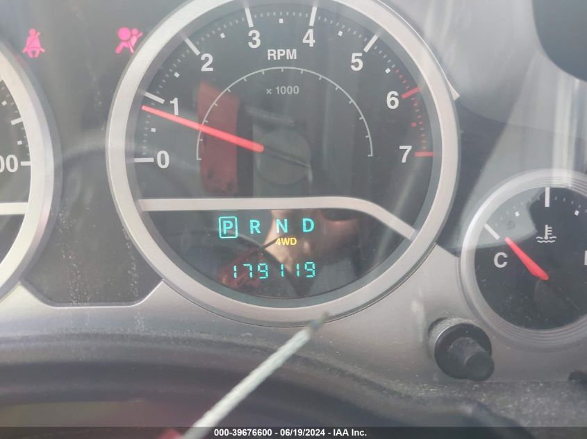 2009 Jeep Wrangler Unlimited Sahara VIN: 1J8GA59109L766089 Lot: 39676600