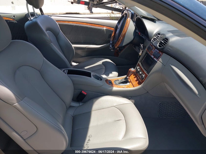 2006 Mercedes-Benz Clk 350 VIN: WDBTK56F76F203570 Lot: 39676624