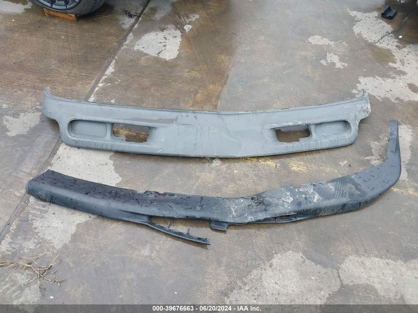 2002 Chevrolet Silverado 1500 Ls VIN: 2GCEC19T121184789 Lot: 39676663