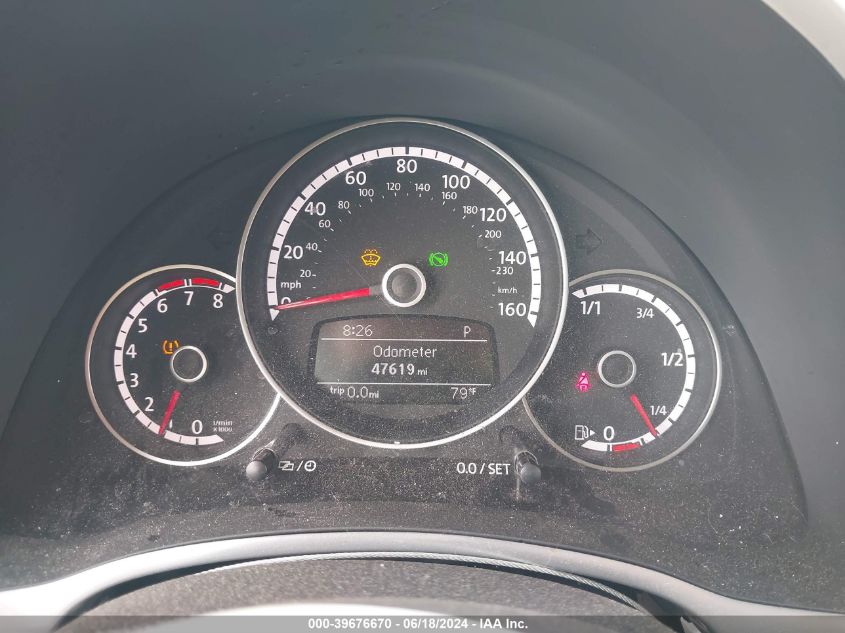 2015 Volkswagen Beetle 1.8T VIN: 3VW517AT5FM813387 Lot: 39676670