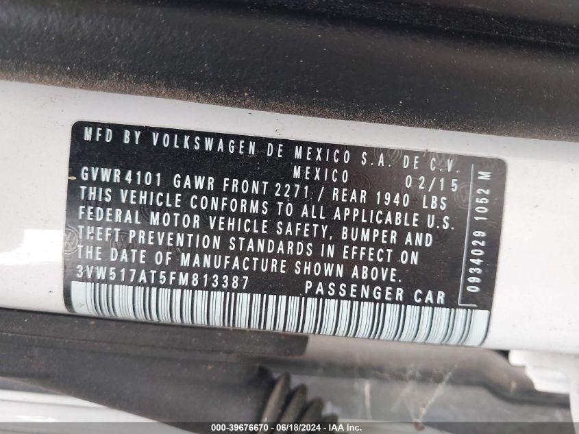2015 Volkswagen Beetle 1.8T VIN: 3VW517AT5FM813387 Lot: 39676670