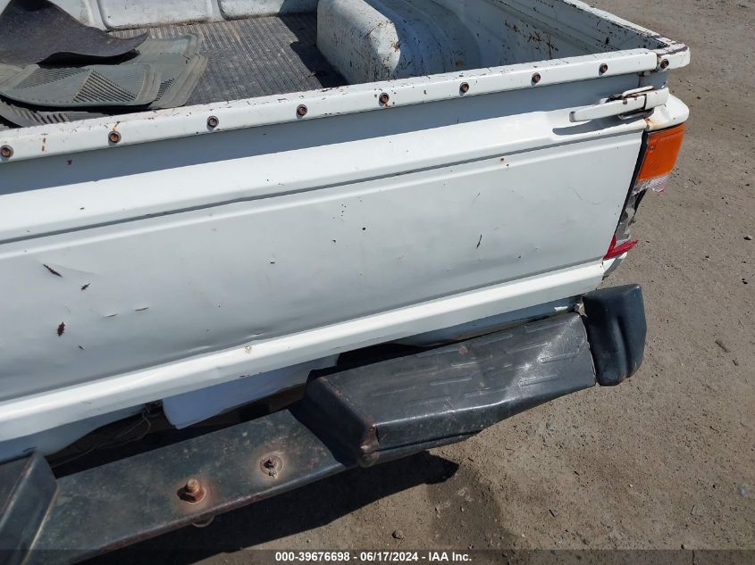 1987 Toyota Pickup 1/2 Ton Rn50 VIN: JT4RN50R7H0250366 Lot: 39676698