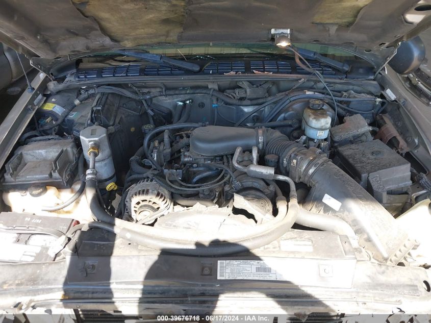 2001 Chevrolet Blazer Trailblazer VIN: 1GNDT13W412146557 Lot: 39676718