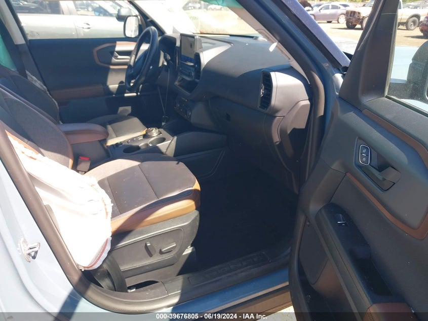 2022 Ford Bronco Sport Outer Banks VIN: 3FMCR9C60NRE30556 Lot: 39676805