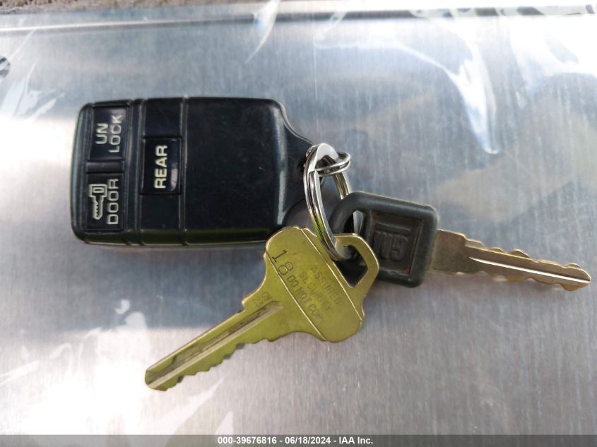 1995 Chevrolet Suburban K1500 VIN: 1GNFK16K2SJ427302 Lot: 39676816