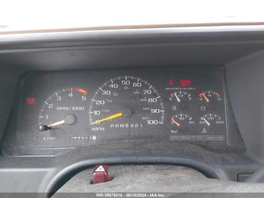 1995 Chevrolet Suburban K1500 VIN: 1GNFK16K2SJ427302 Lot: 39676816