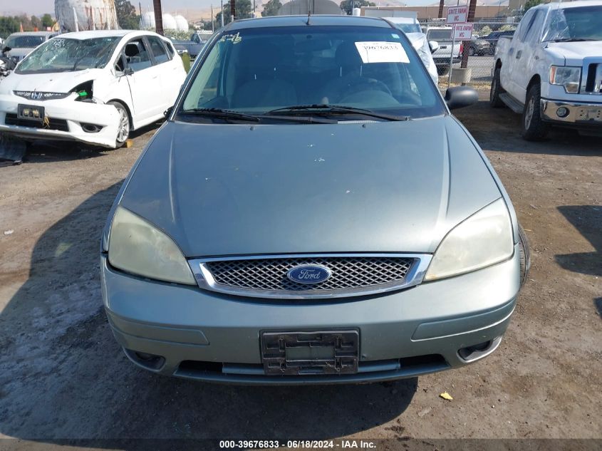 2005 Ford Focus Zx5 VIN: 3FAHP37N35R119465 Lot: 39676833
