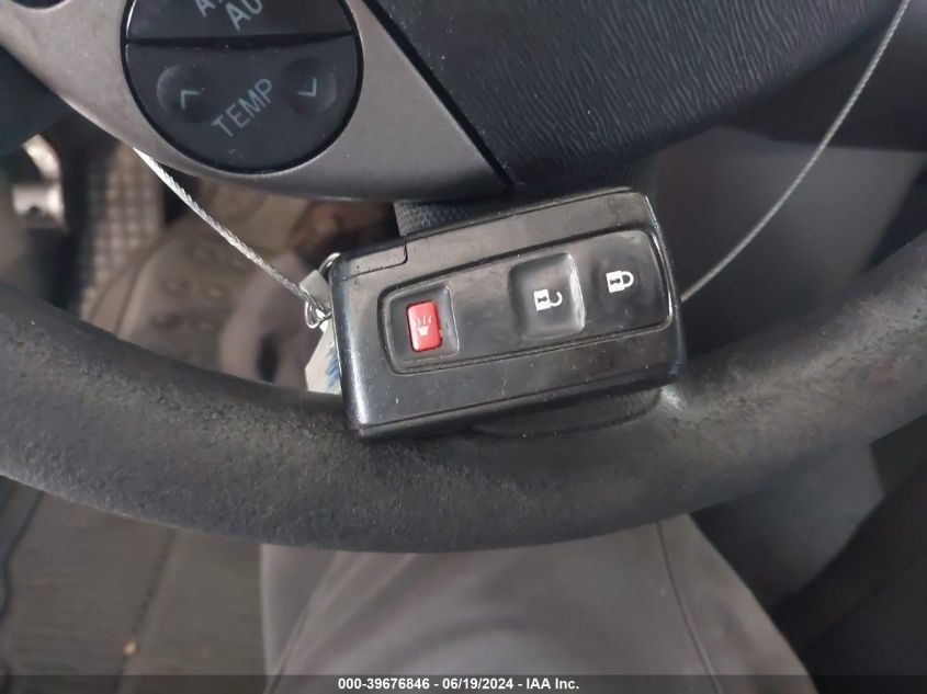 2006 Toyota Prius VIN: JTDKB20U367529587 Lot: 39676846