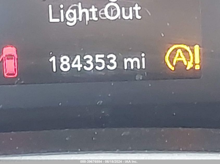 2018 Chrysler Pacifica Touring L VIN: 2C4RC1BG3JR159035 Lot: 39676884