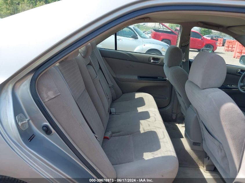 2005 Toyota Camry Le VIN: 4T1BE32KX5U537562 Lot: 39676973