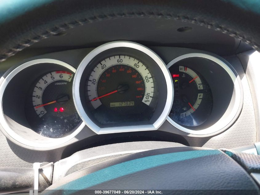 2013 Toyota Tacoma Prerunner V6 VIN: 3TMKU4HN8DM035733 Lot: 39677049