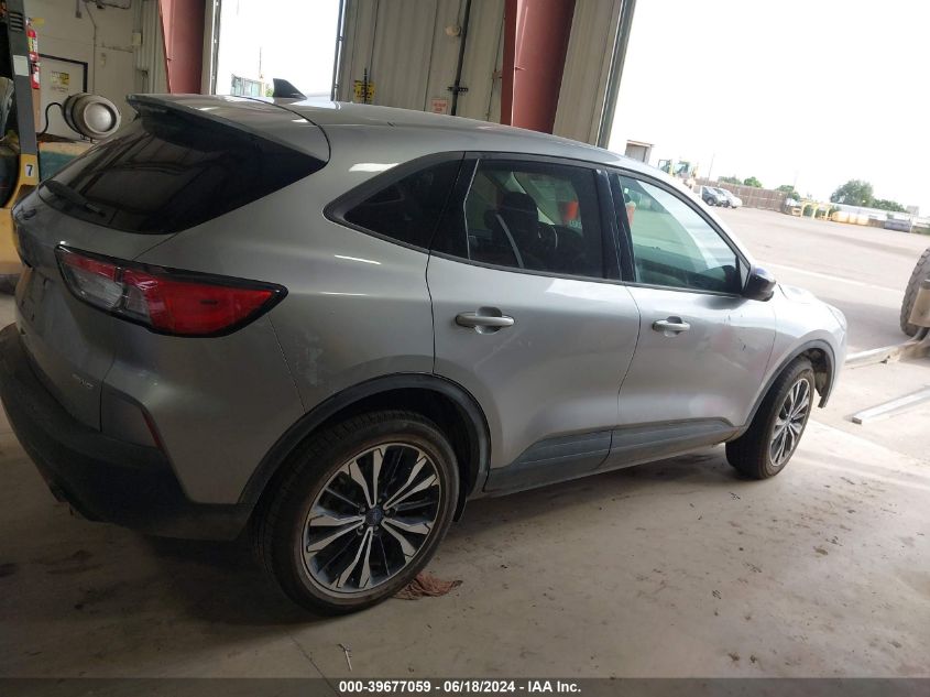 2022 Ford Escape Se VIN: 1FMCU9G60NUA37271 Lot: 39677059