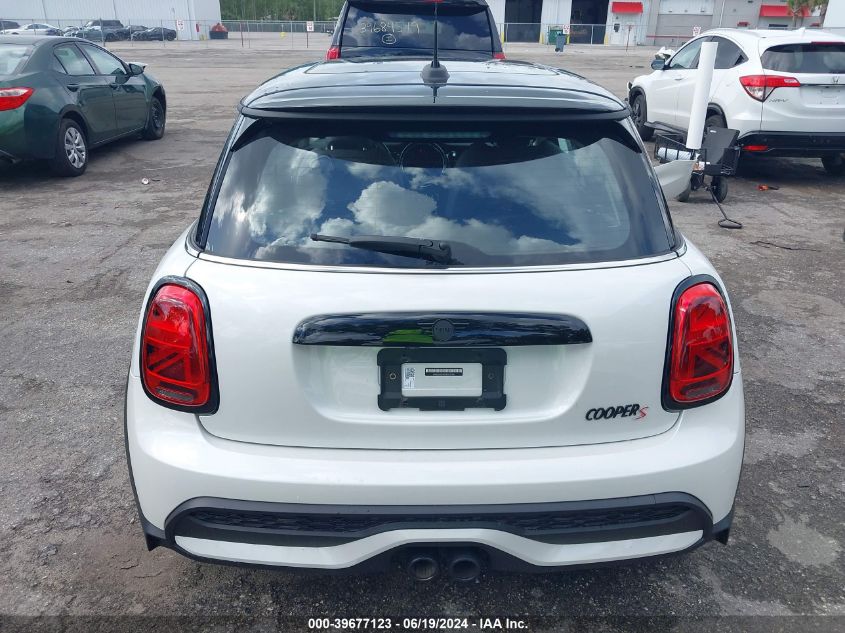 2024 Mini Hardtop S VIN: WMW53DH03R2U57957 Lot: 39677123