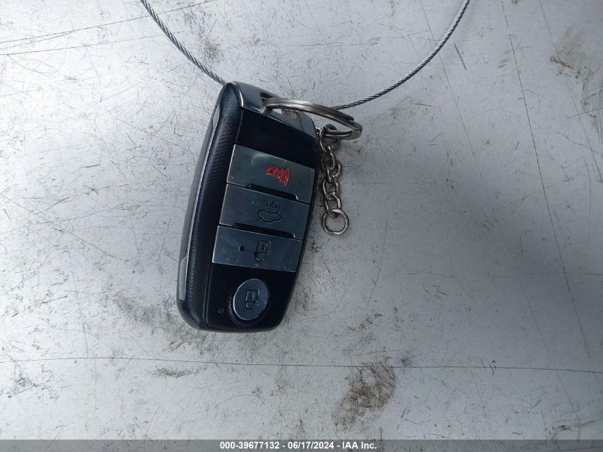 2017 Kia Forte Ex VIN: 3KPFN4A83HE092537 Lot: 39677132