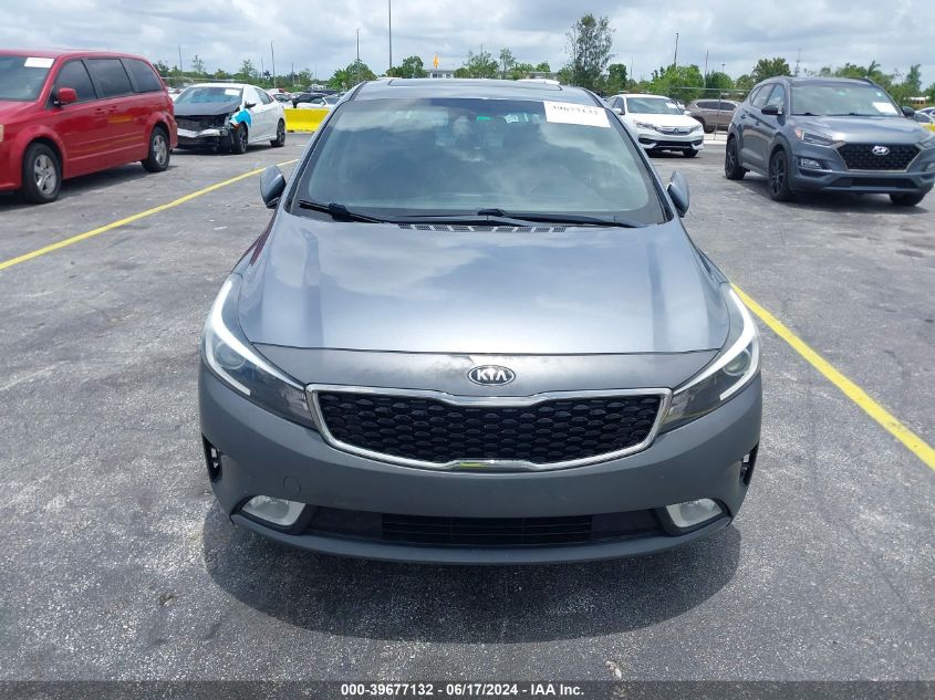 2017 Kia Forte Ex VIN: 3KPFN4A83HE092537 Lot: 39677132