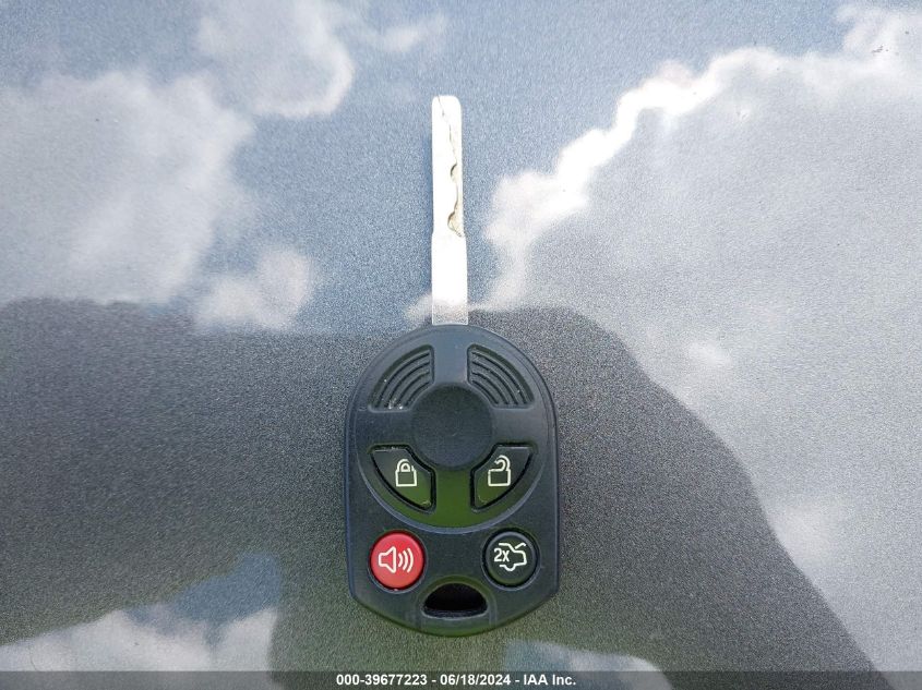 2018 Ford Focus Se VIN: 1FADP3F24JL250662 Lot: 39677223