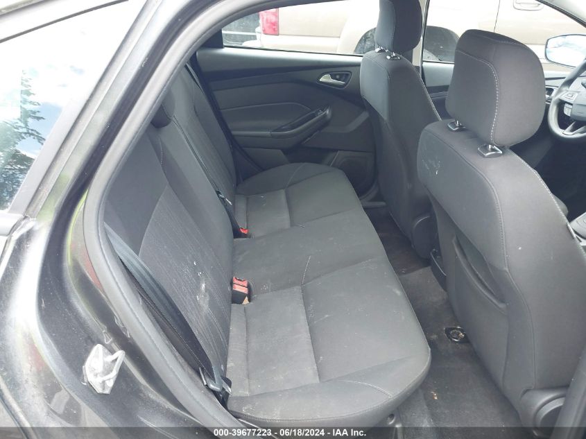 2018 Ford Focus Se VIN: 1FADP3F24JL250662 Lot: 39677223