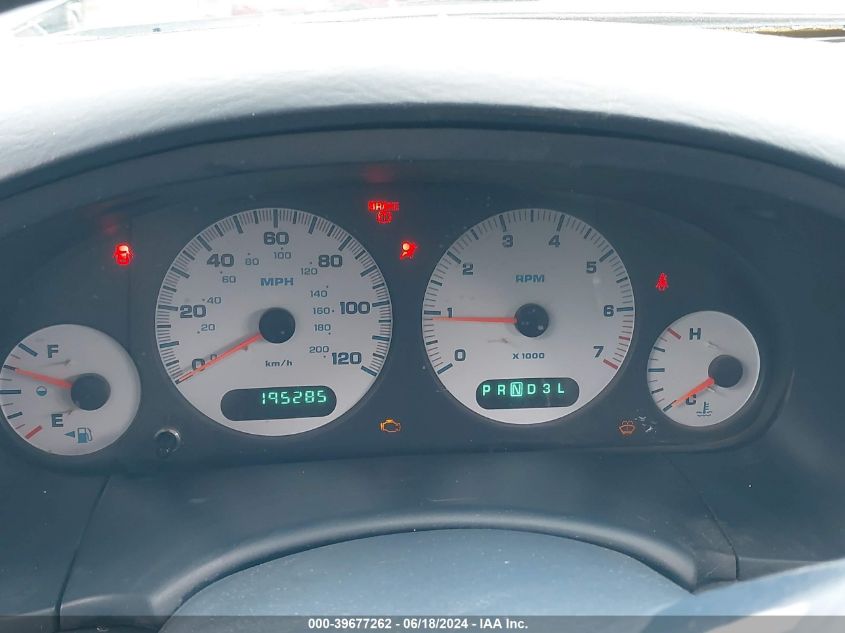 2003 Dodge Grand Caravan Sport VIN: 1D4GP44393B293270 Lot: 39677262