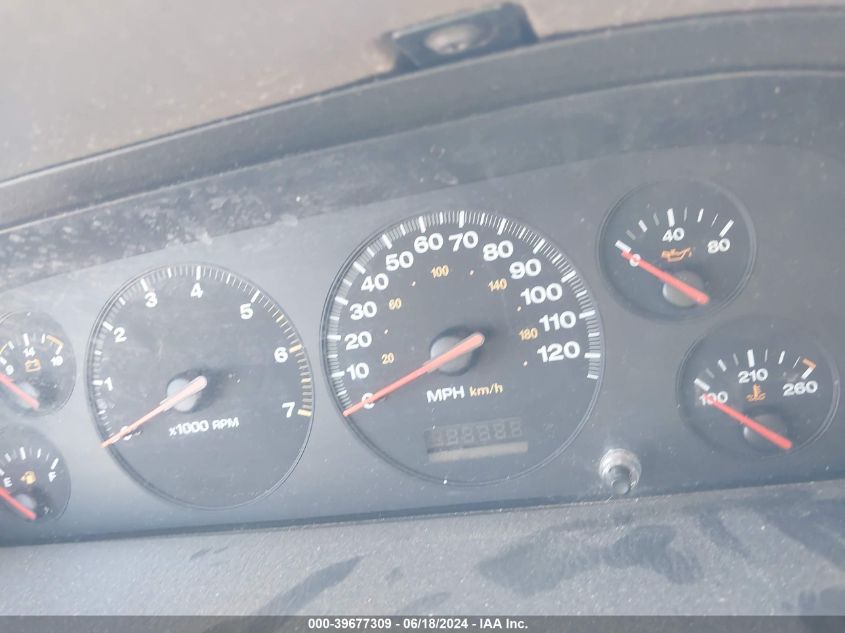 2001 Jeep Grand Cherokee Laredo VIN: 1J4GW48S71C653414 Lot: 39677309