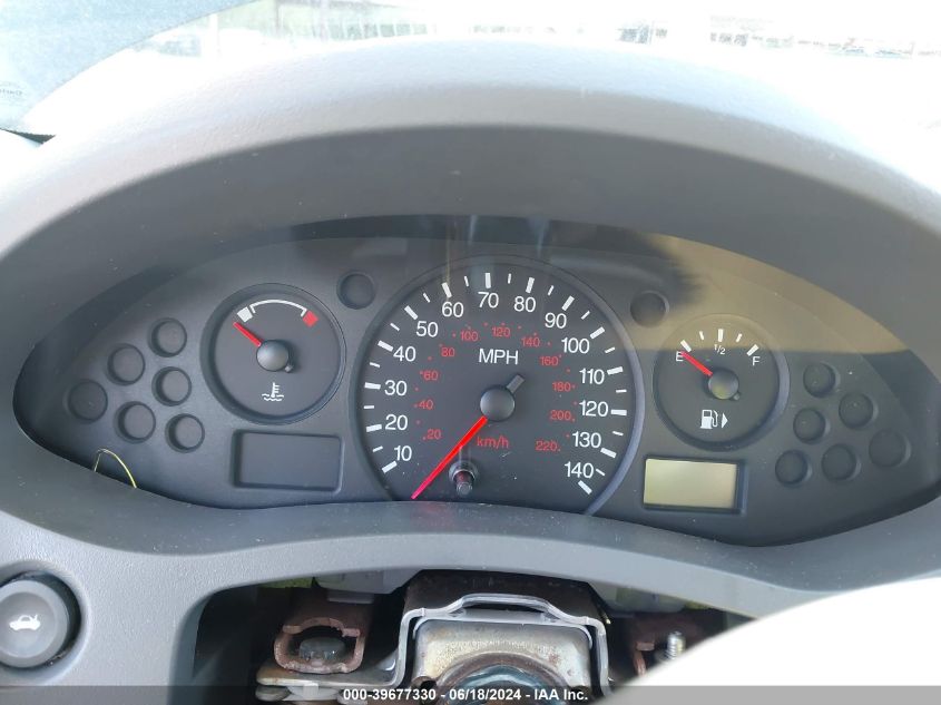 2005 Ford Focus Zx4 VIN: 1FAFP34N05W252435 Lot: 39677330