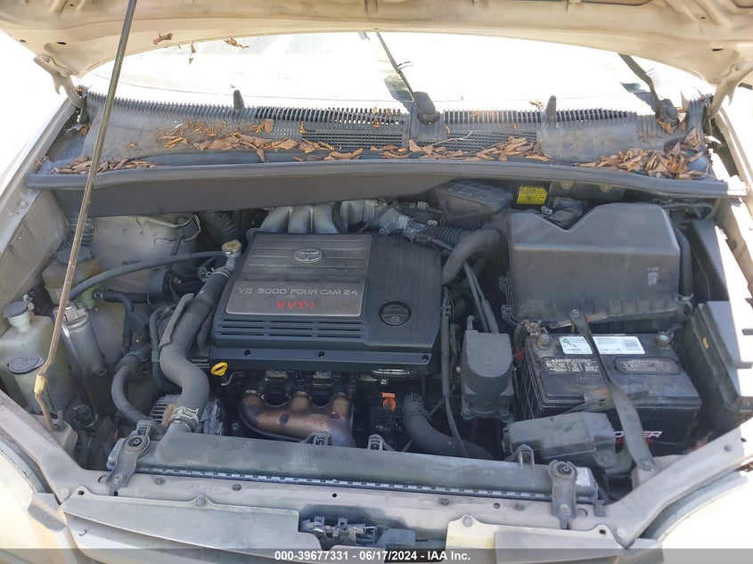 2003 Toyota Sienna Le VIN: 4T3ZF13C73U528846 Lot: 39677331