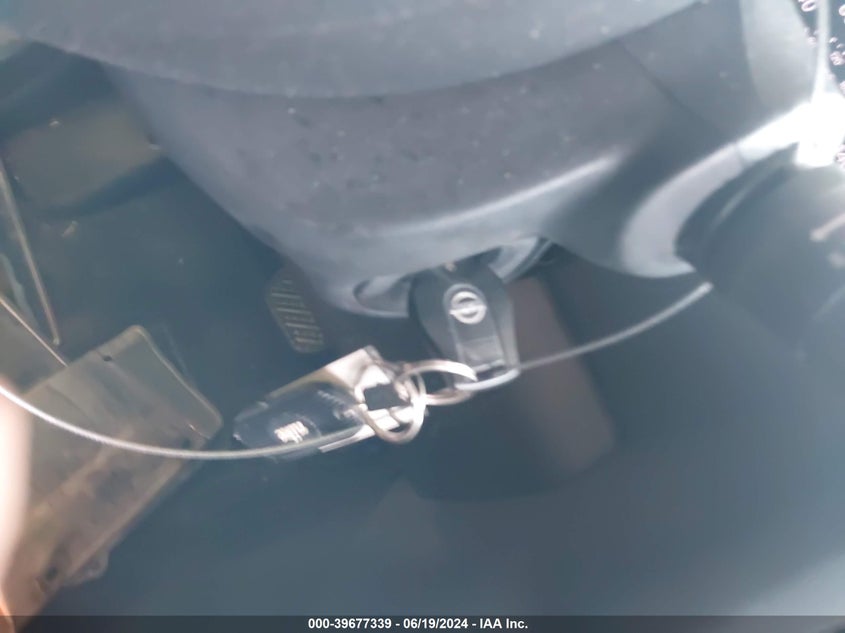 2015 Nissan Rogue Select S VIN: JN8AS5MT2FW651527 Lot: 39677339