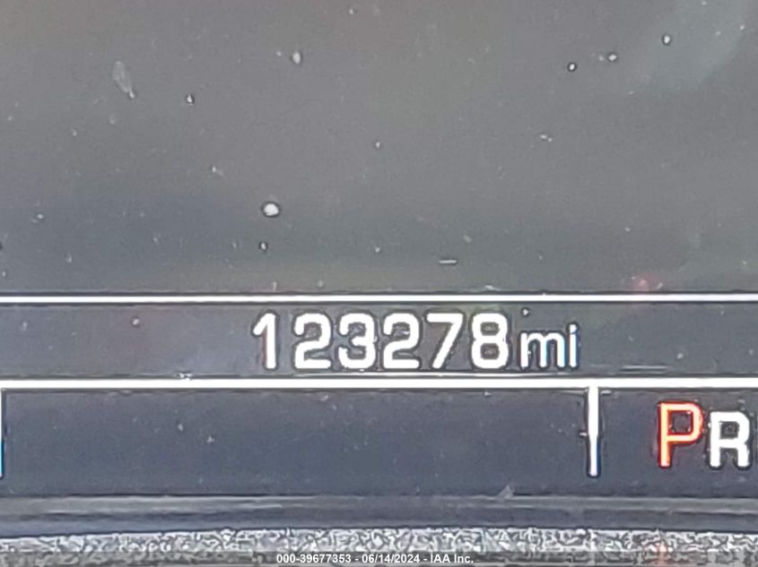 2014 Chevrolet Silverado 1500 1Lt VIN: 1GCRCREC2EZ412459 Lot: 39677353