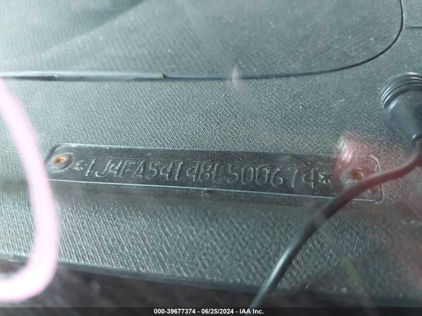 2008 Jeep Wrangler Sahara VIN: 1J4FA54148L500674 Lot: 39677374