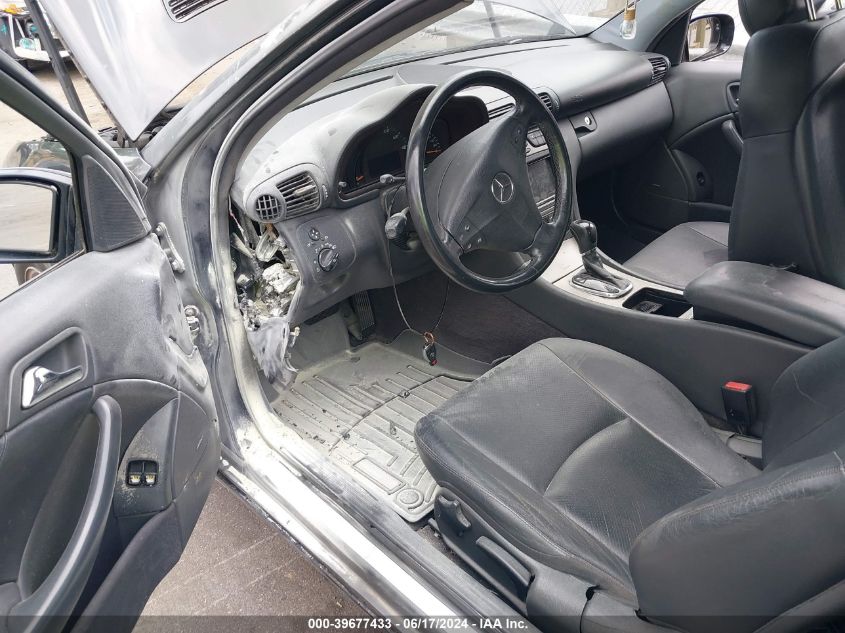 2003 Mercedes-Benz C 230 Kompressor Sport VIN: WDBRN40J63A443663 Lot: 39677433