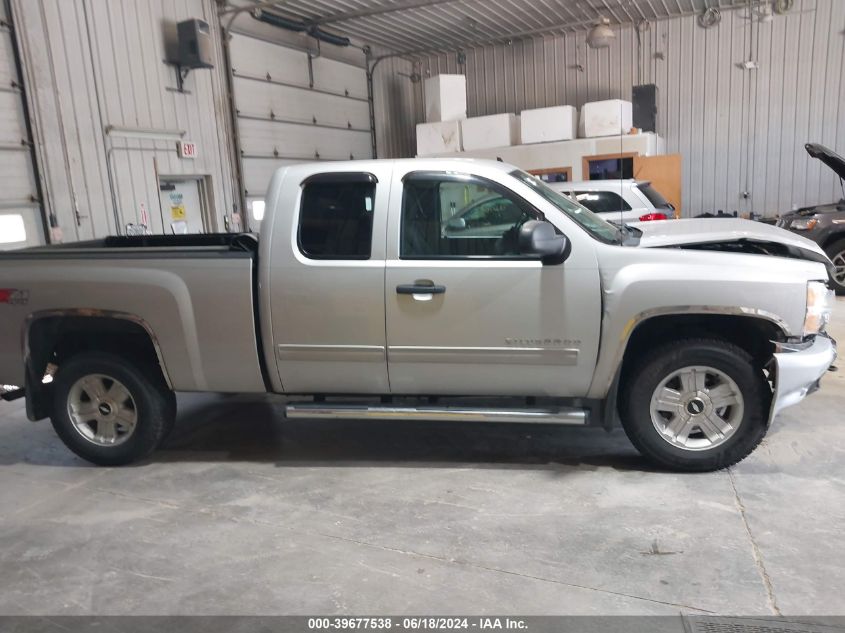 2011 Chevrolet Silverado 1500 Lt VIN: 1GCRKSE37BZ228155 Lot: 39677538