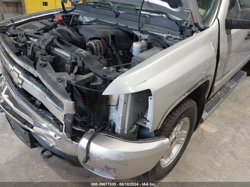 2011 Chevrolet Silverado 1500 Lt VIN: 1GCRKSE37BZ228155 Lot: 39677538