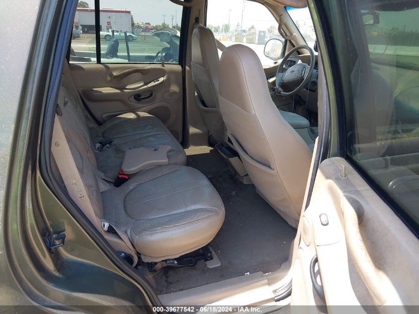 2001 Ford Expedition Eddie Bauer VIN: 1FMRU17L51LA51409 Lot: 39677542