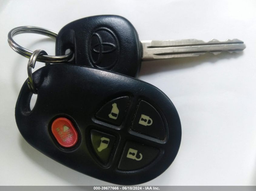 2008 Toyota Sienna Le VIN: 5TDBK23C28S010056 Lot: 39677666